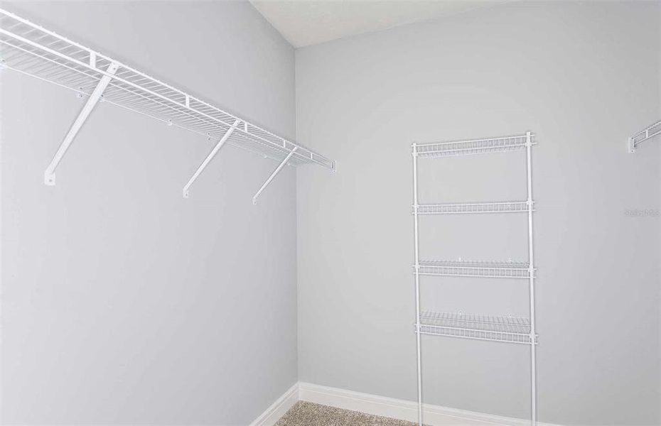 Spacious, unfurnished interior of a new home in Oakfield Lakes, Parrish (Image 12).