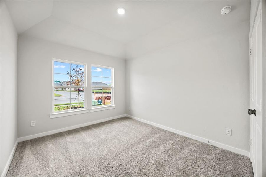 Spacious, unfurnished interior of a new home in Ambergrove, Royse City (Image 10). Spacious, unfurnished interior of a new home in Ambergrove, Royse City (Image 10).