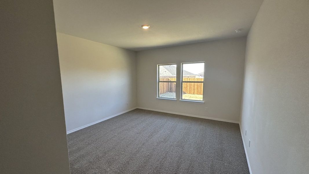 Spacious, unfurnished interior of a new home in Cartwright Ranch, Crandall (Image 7).