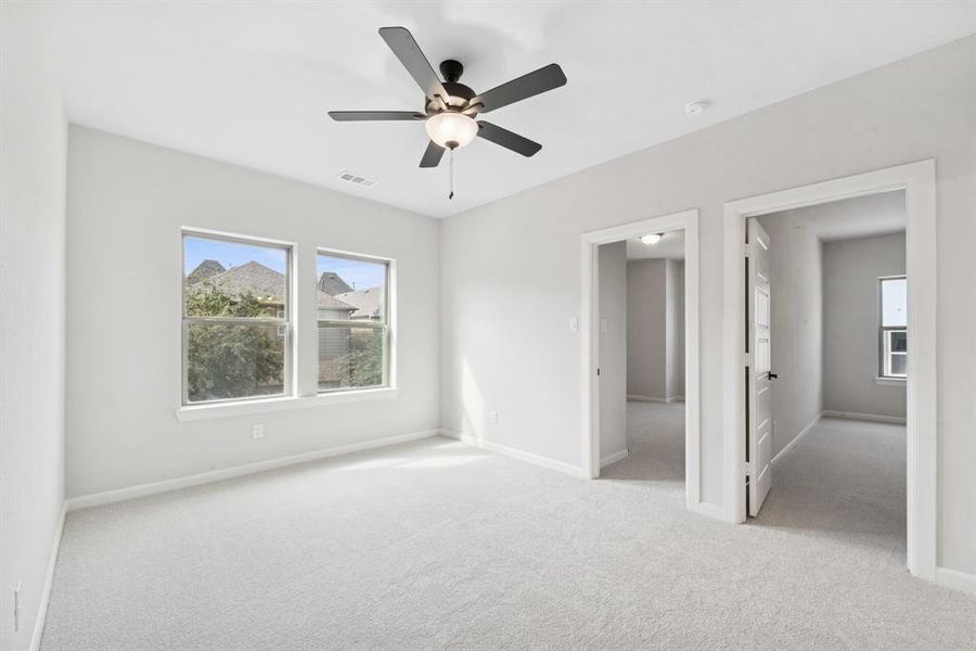 Spacious, unfurnished interior of a new home in Hillside at Las Colinas, Irving (Image 25). Spacious, unfurnished interior of a new home in Hillside at Las Colinas, Irving (Image 25).