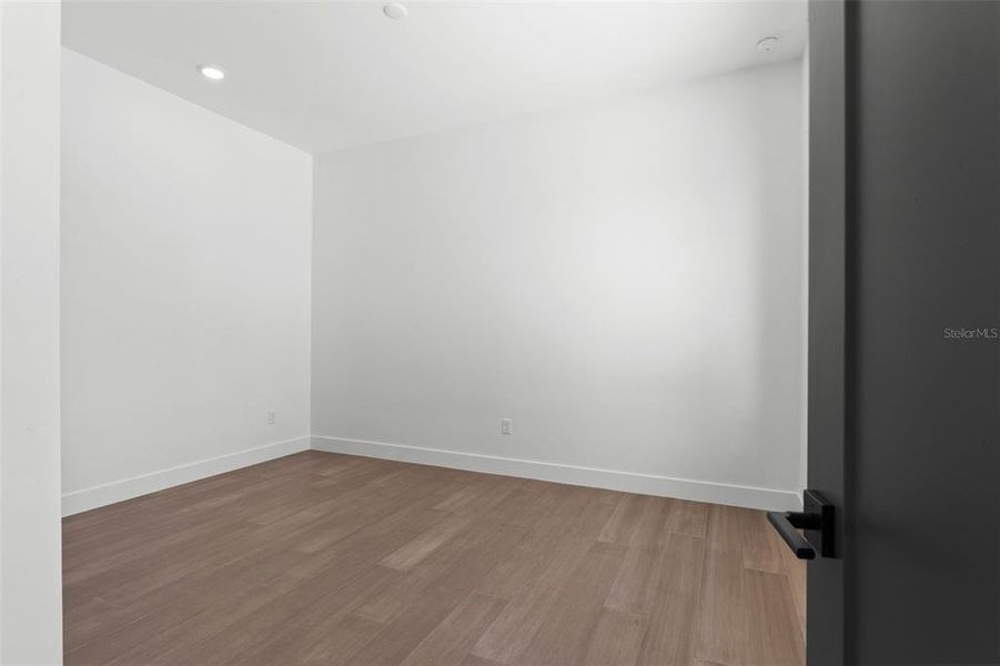 Spacious, unfurnished interior of a new home in , Wesley Chapel (Image 17). Spacious, unfurnished interior of a new home in , Wesley Chapel (Image 17).