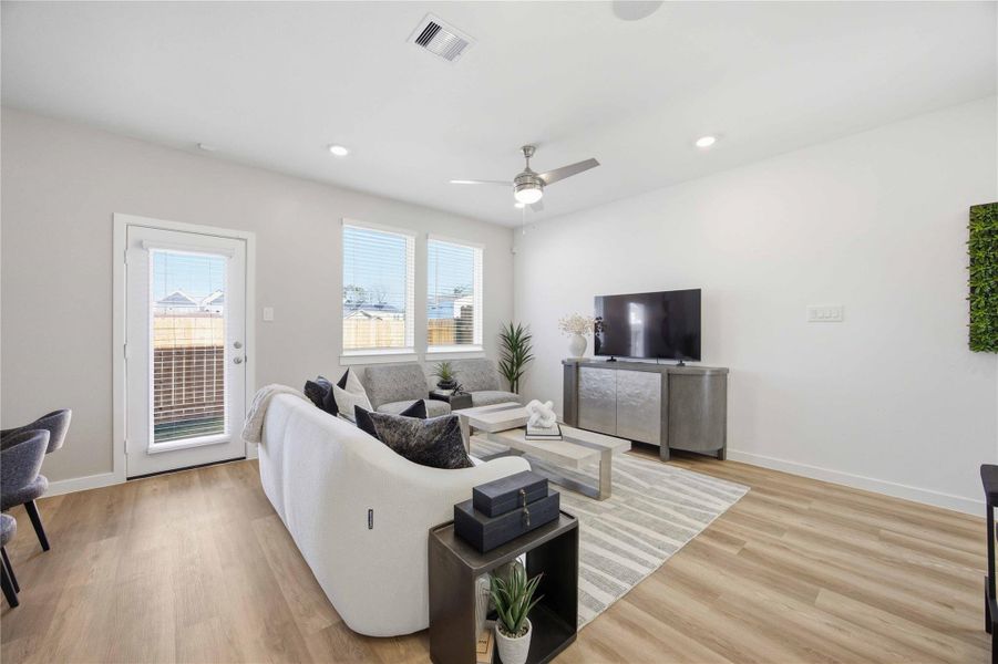 Furnished interior view inside a new home in Pinehaven, Houston (Image 16). Furnished interior view inside a new home in Pinehaven, Houston (Image 16).