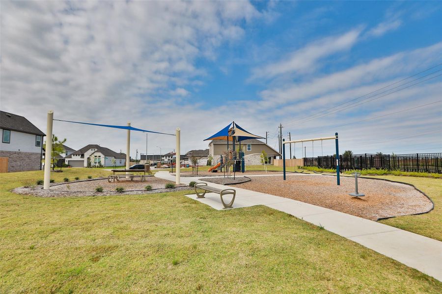 Community amenities in Beamer Villas, Friendswood (Image 45).