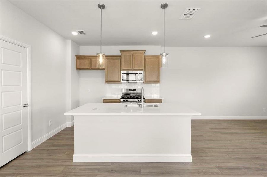 08-451-sweet-spring-lavon-tx-kitchen-island-view