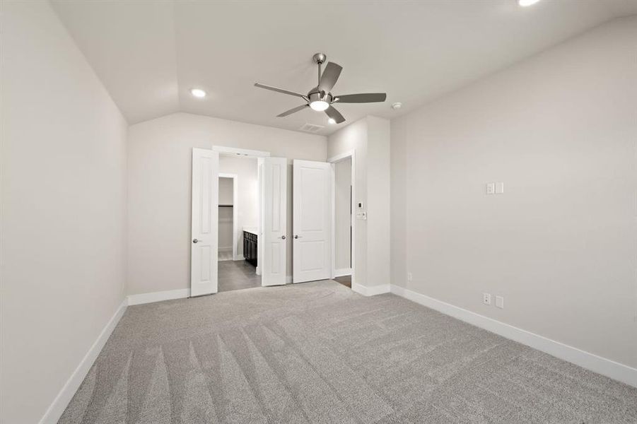 Discovery Collection at Bridgewater