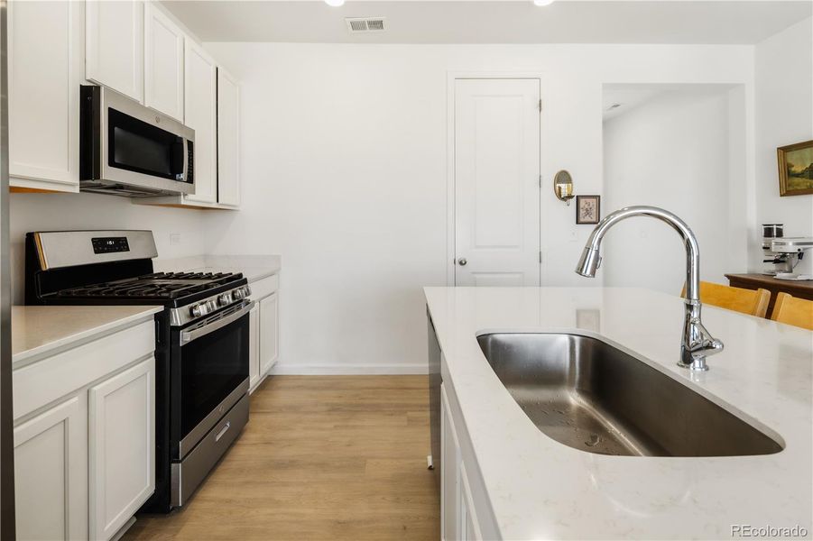 Close-up of interior finishes inside a home in Creekside Village, Thornton (Image 20). Close-up of interior finishes inside a home in Creekside Village, Thornton (Image 20).