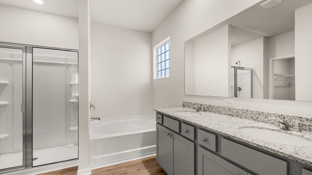 Representative furnished interior of a home built from the Cali by D.R. Horton in Fairhaven, Lithia Springs (Image 9).