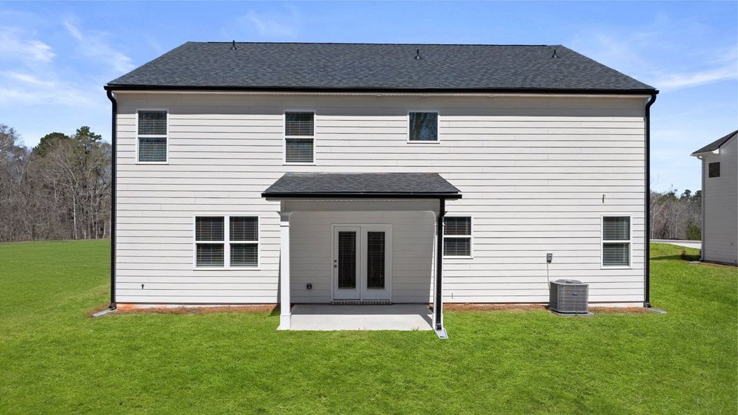 Exterior details and patio area of a home in The Abbey at Trolley Run Station, Aiken (Image 4).