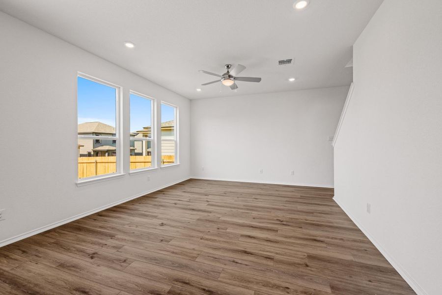 Spacious, unfurnished interior of a new home in Sonterra - Cool Water, Jarrell (Image 13).