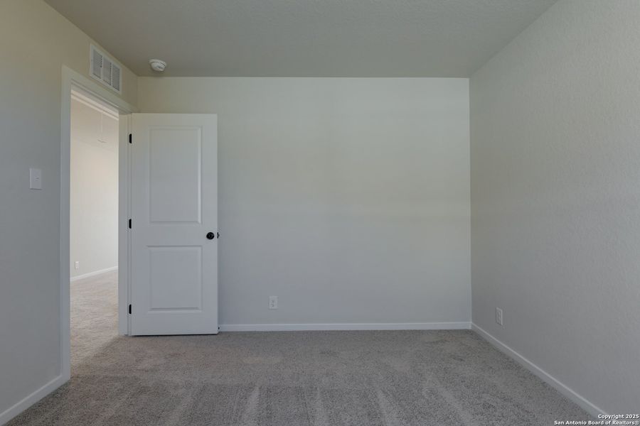 Spacious, unfurnished interior of a new home in Cordova Trails, Seguin (Image 17). Spacious, unfurnished interior of a new home in Cordova Trails, Seguin (Image 17).