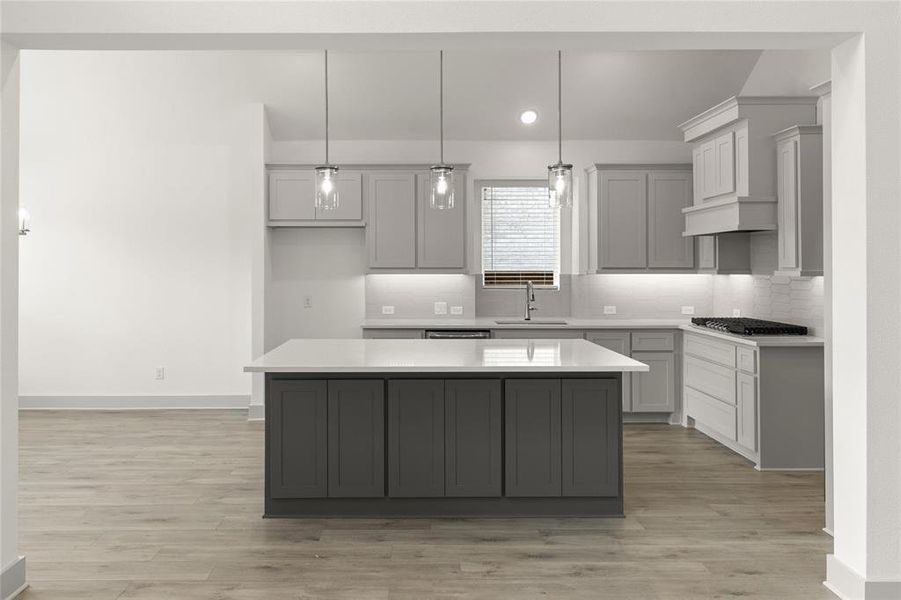 2004 Harmony Pine  Kitchen