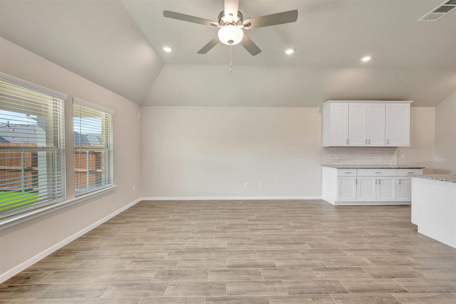 Spacious, unfurnished interior of a new home in Forest Park, Princeton (Image 22). Spacious, unfurnished interior of a new home in Forest Park, Princeton (Image 22).