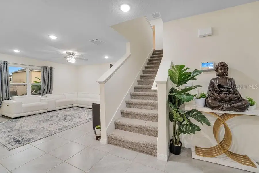 Furnished interior view inside a new home in , Zephyrhills (Image 12).