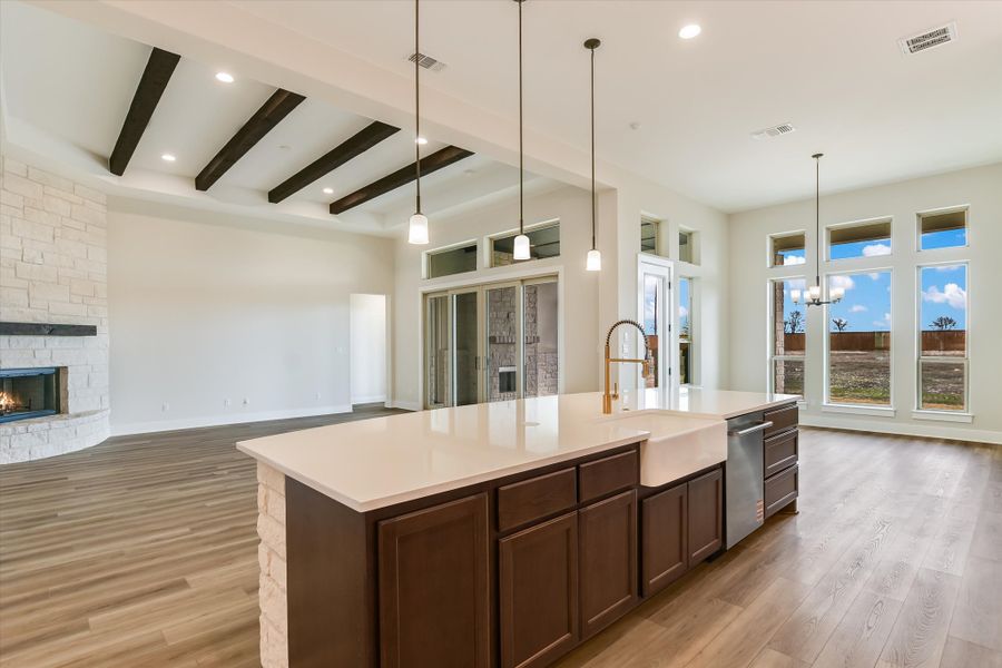 Representative furnished interior of a home built from the Avalon by Giddens Homes in Scofield Farms Estates, Georgetown (Image 126).