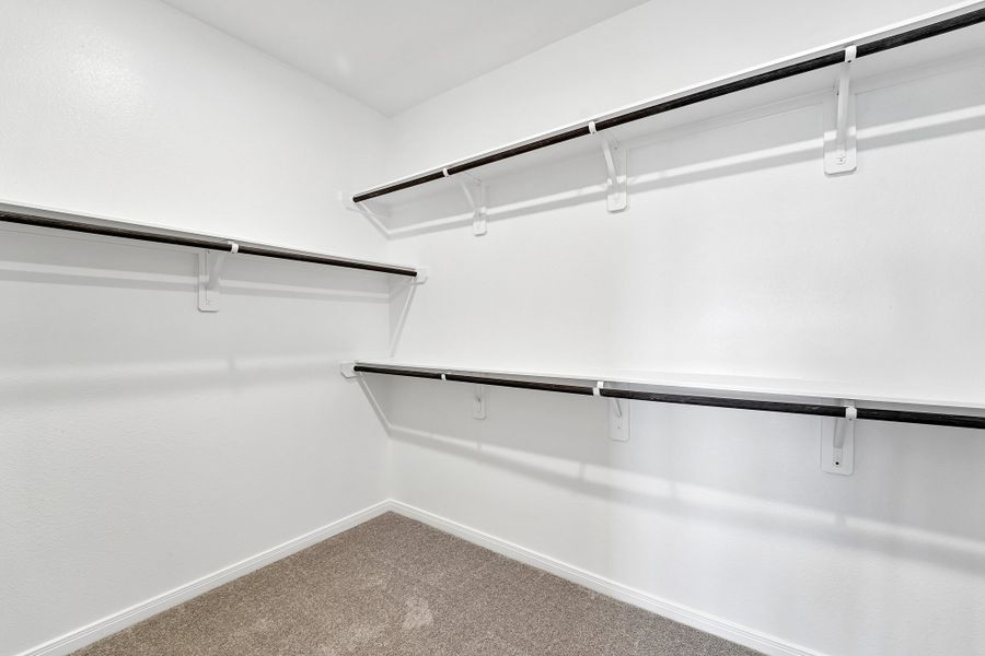Spacious, unfurnished interior of a new home in Aldeana, Bonney (Image 19).