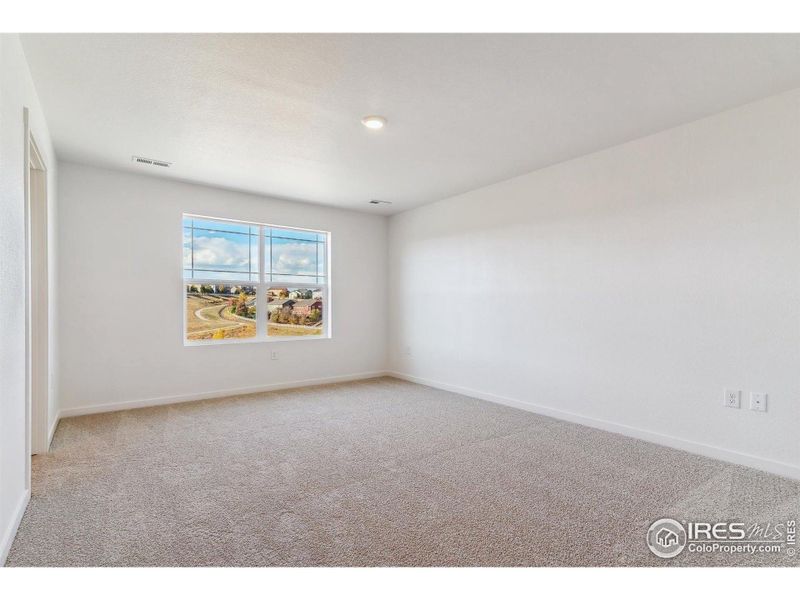 Spacious, unfurnished interior of a new home in Vista Meadows, Fort Lupton (Image 24). Spacious, unfurnished interior of a new home in Vista Meadows, Fort Lupton (Image 24).