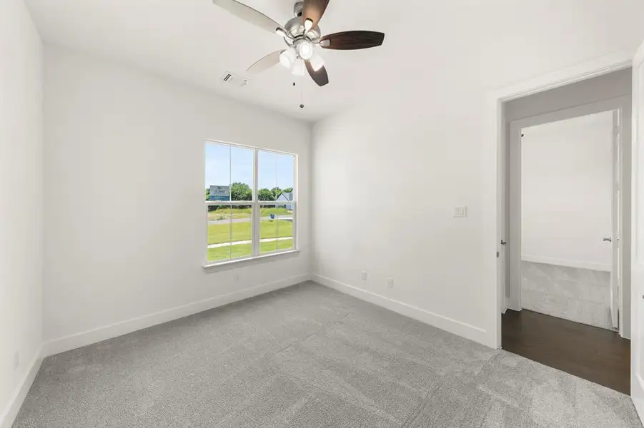 05. 165 Cooper - Bed 2 05. 165 Cooper - Bed 2