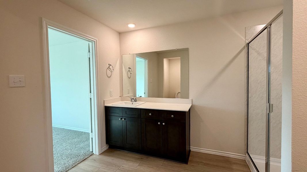 Furnished interior view inside a new home in Northspur, Terrell (Image 5).