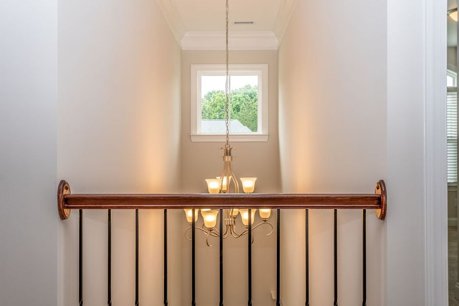 Representative interior finishes for a home built from the St Andrews with 3rd Floor Retreat by Greybrook Homes in Edmunds Farm, Clover (Image 20).