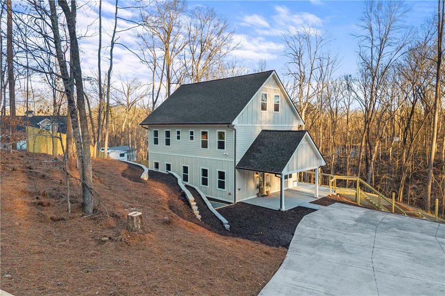 Image 70 of a home in .