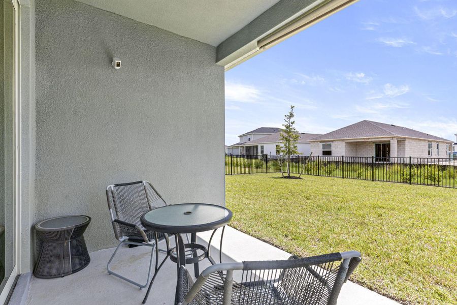 Exterior details and patio area of a home in , Port St. Lucie (Image 24).