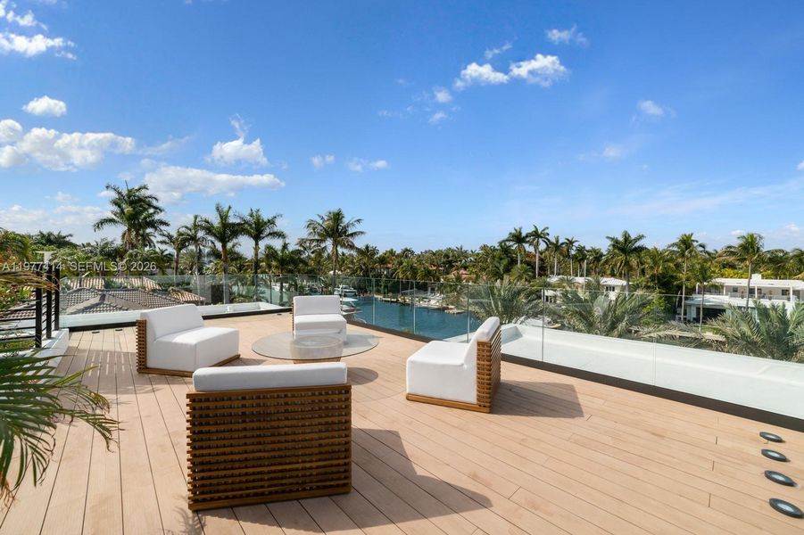 Community amenities in , Miami Beach (Image 18).