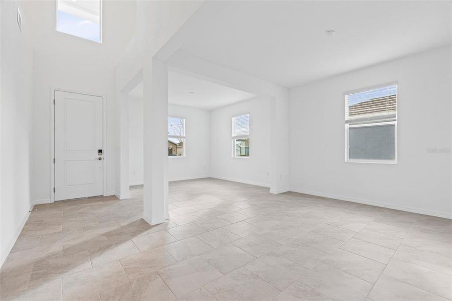 Spacious, unfurnished interior of a new home in Rye Ranch: Executive Homes, Parrish (Image 36).