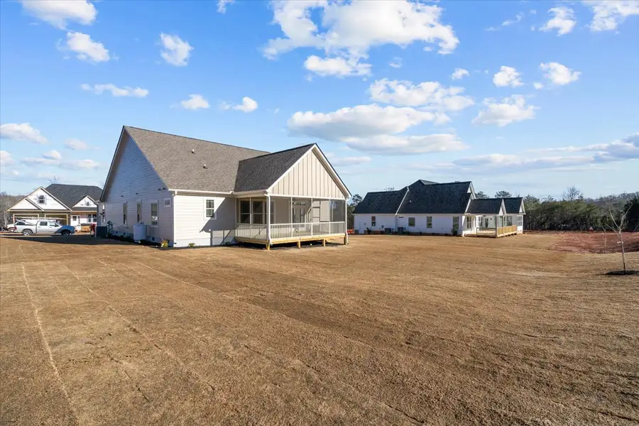 Representative exterior details of a home built from the Caterina Elite by Enchanted Homes in Smokey Hills, Campobello (Image 31).