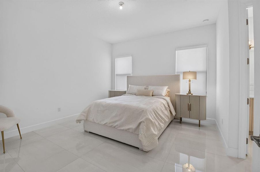 2nd Guest Bedroom with Private Ensuite