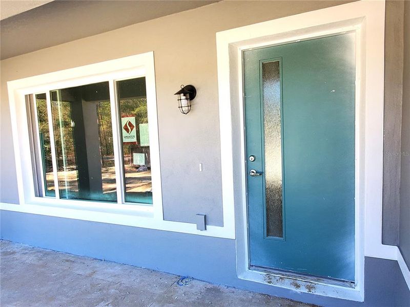 Exterior details and patio area of a home in , Ocala (Image 17).