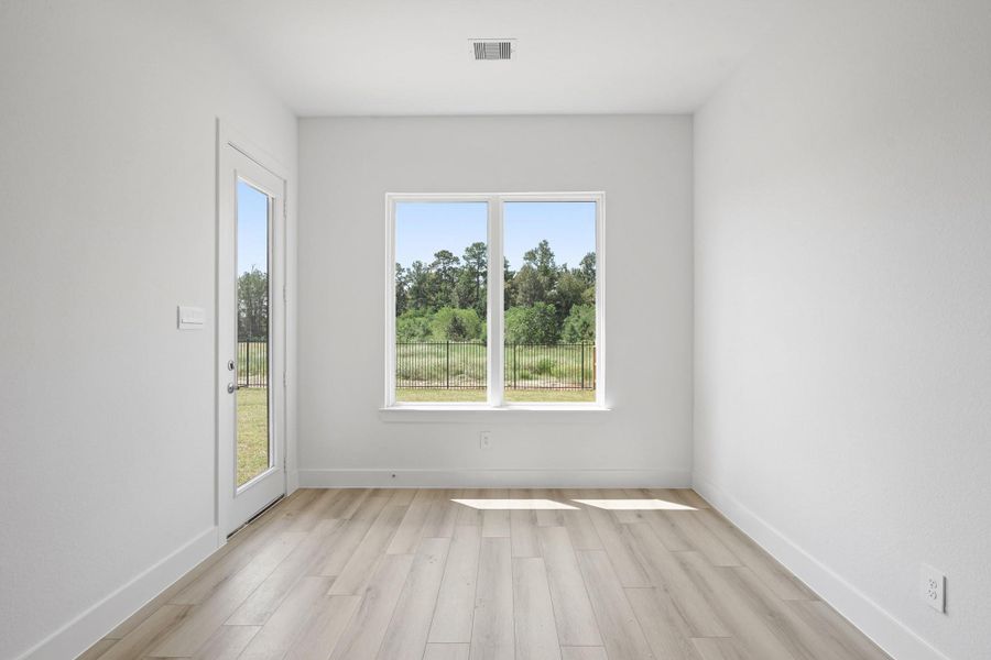 Spacious, unfurnished interior of a new home in Mill Creek Estates, Magnolia (Image 14).