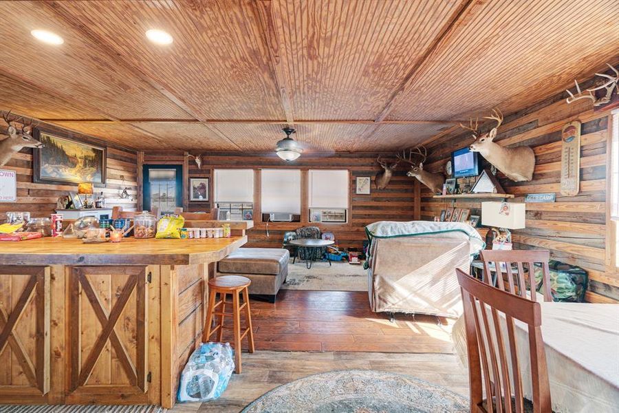 Community amenities in , Sumner (Image 16).