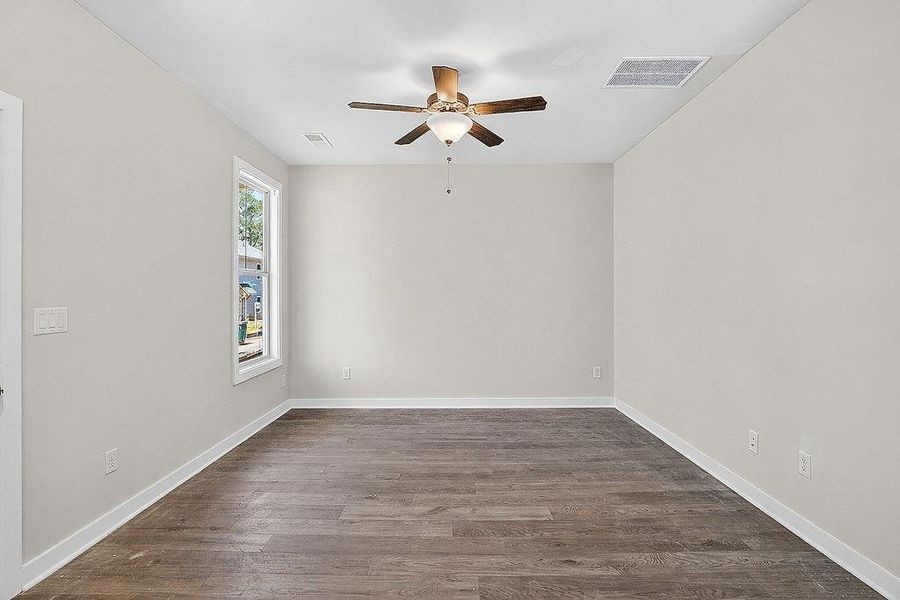 Spacious, unfurnished interior of a new home in , Fayetteville (Image 17).