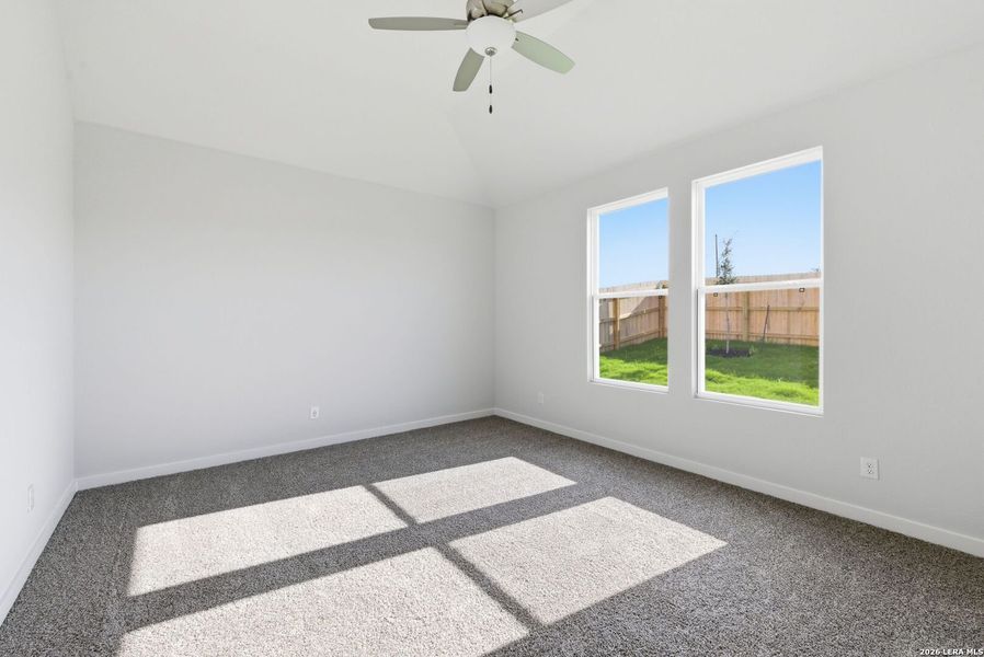 Spacious, unfurnished interior of a new home in , San Antonio (Image 24).