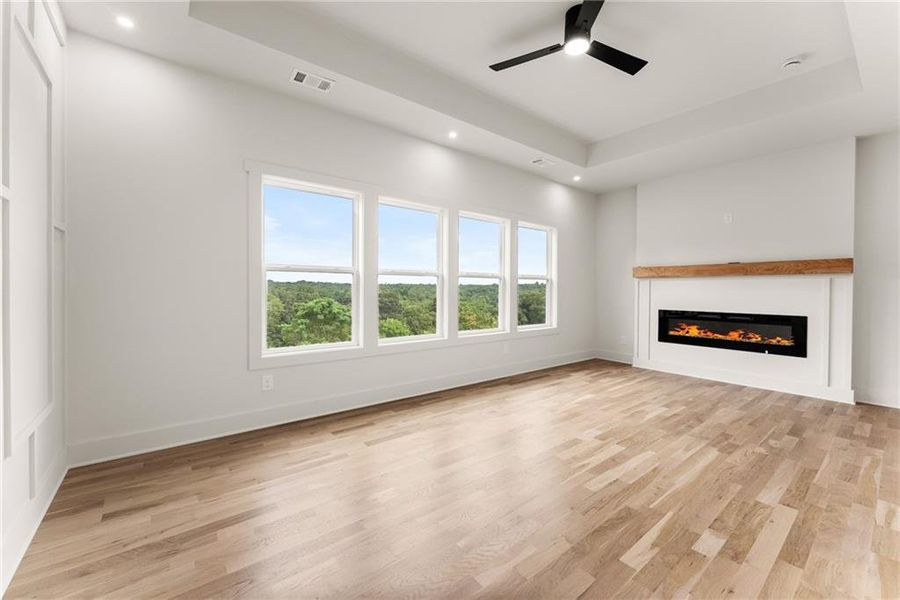 Spacious, unfurnished interior of a new home in , Clermont (Image 35).