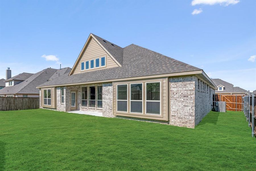 Exterior details and patio area of a home in Somerset Classic 70s & 80s, Mansfield (Image 4). Exterior details and patio area of a home in Somerset Classic 70s & 80s, Mansfield (Image 4).