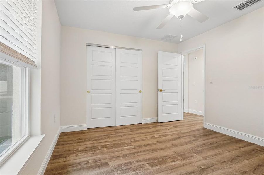 Spacious, unfurnished interior of a new home in , Ocala (Image 35).
