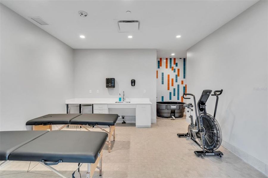 Image 75 of a home in .