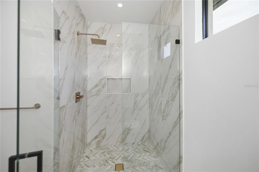 Close-up of interior finishes inside a home in , Port Charlotte (Image 21). Close-up of interior finishes inside a home in , Port Charlotte (Image 21).