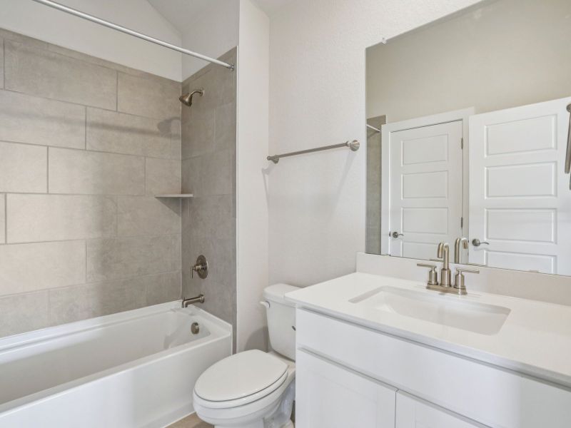 Furnished interior view inside a new home in Fox Falls, Boerne (Image 13). Furnished interior view inside a new home in Fox Falls, Boerne (Image 13).