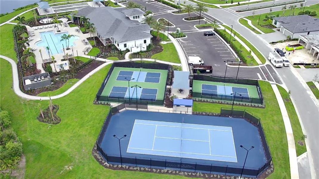 Image 23 of a home in Arbor Oaks.