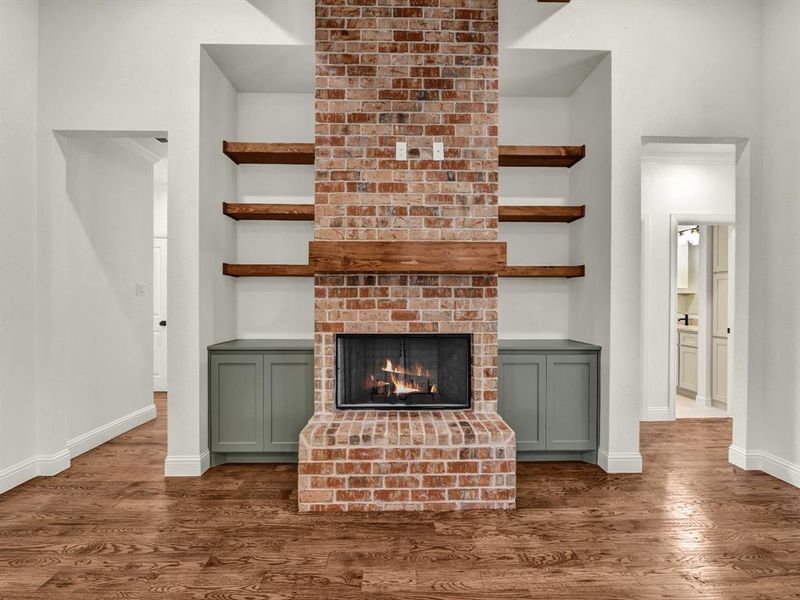 Furnished interior view inside a new home in , Weatherford (Image 8).
