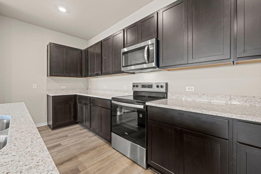 Beautiful finishes in Light & Bright Kitchen
