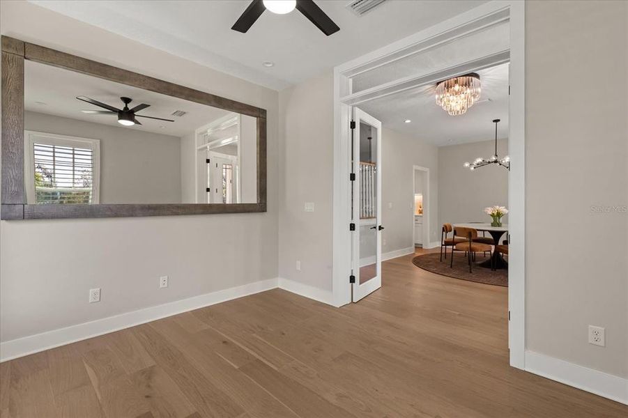 Spacious, unfurnished interior of a new home in , Winter Park (Image 23).