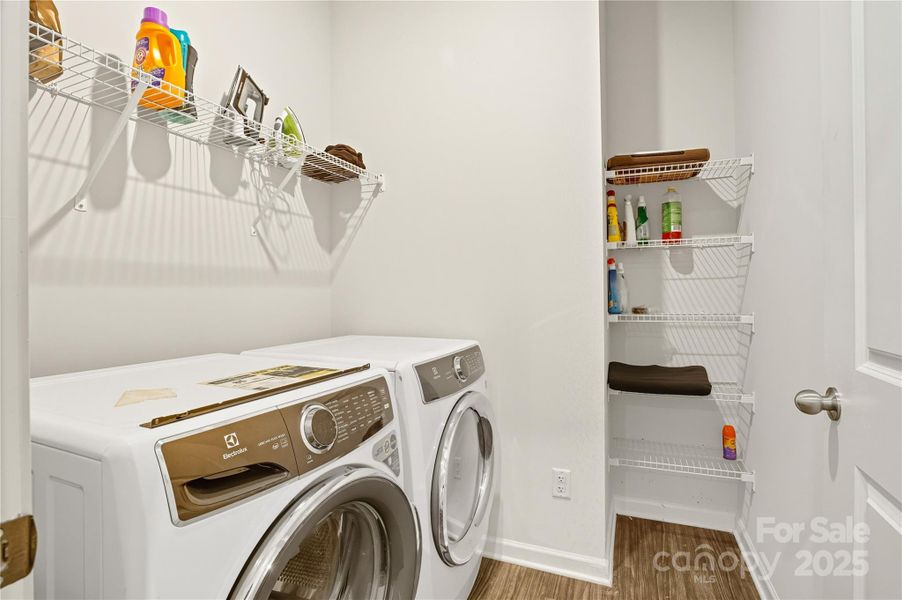 Image 27 of a home in Orchard Creek.