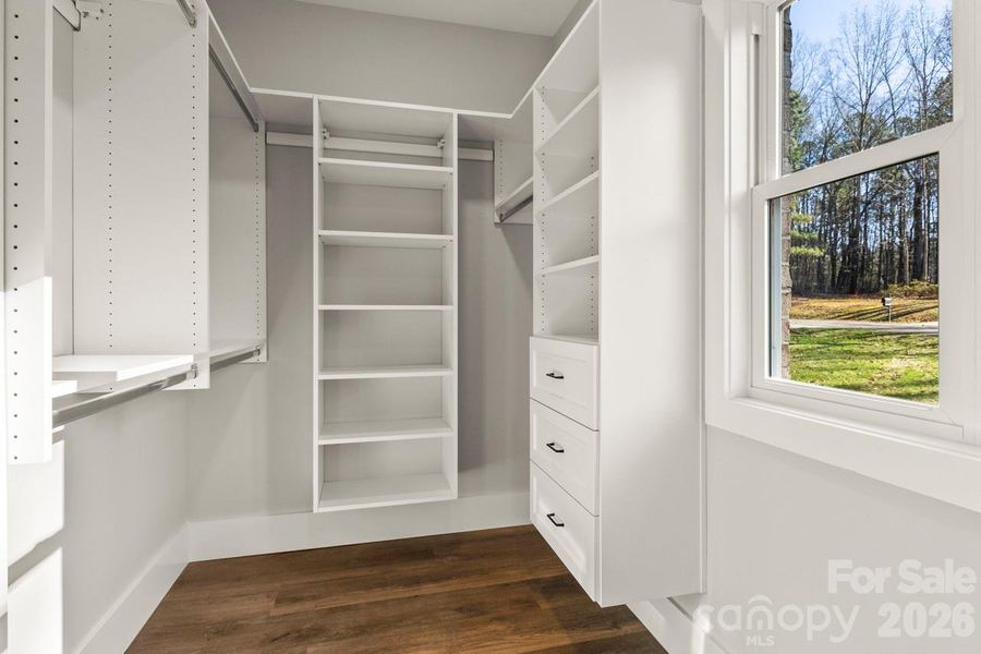 Image 46 of a home in .