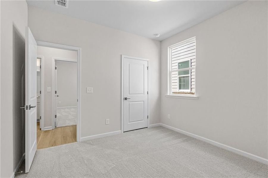 Spacious, unfurnished interior of a new home in , Loganville (Image 13).