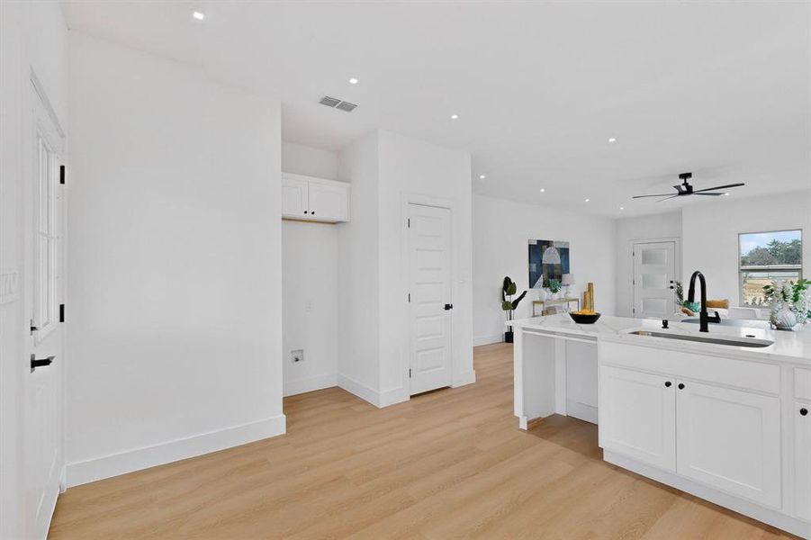 Furnished interior view inside a new home in , Dallas (Image 9).