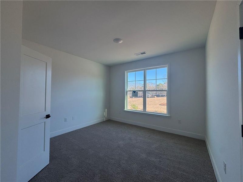 Spacious, unfurnished interior of a new home in Tuscany Hills, Douglasville (Image 20).