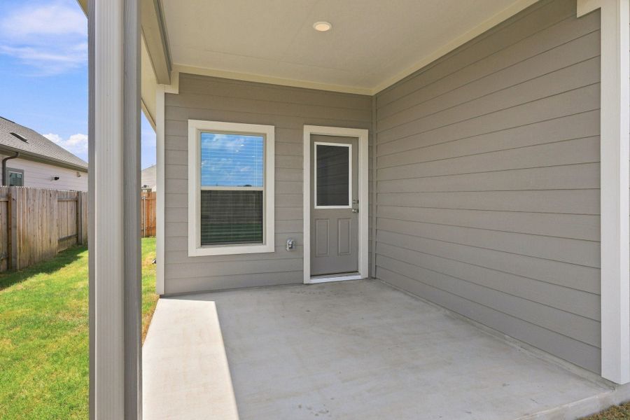 New Home in Cedar Creek, TX. - Slide 3 New Home in Cedar Creek, TX. - Slide 3